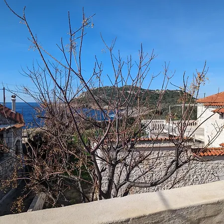 Kipaki-trachila Mani Hébergement de vacances *