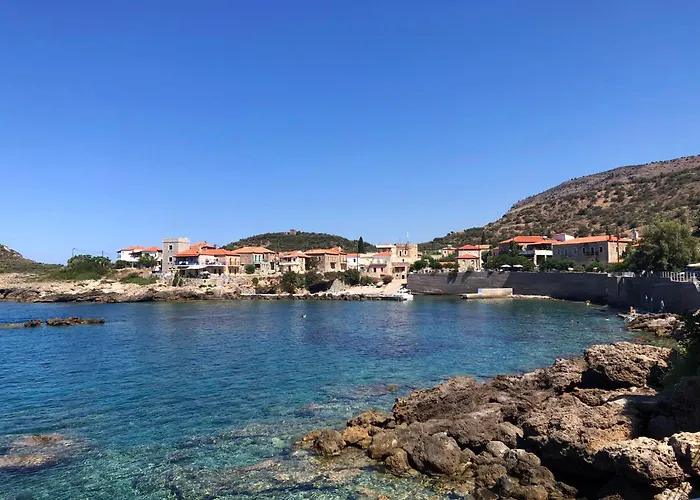 Kipaki-trachila Mani Trakhila